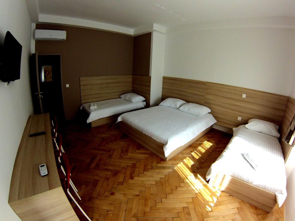 Sweet Dreams Rooms And Apartments Postojna Room photo